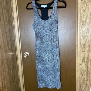 wore to homecoming looks beautiful in pictures. Creates a “tiny waist” illusion.